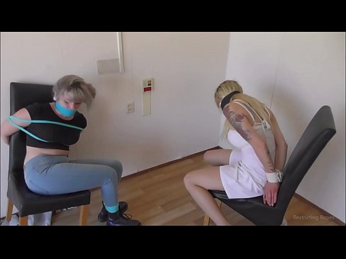 ❤️ Avhengig / bundet opp og kneblet / jente i nød ❌ Porno på porno no.dreamlandpassionjourney.ru ️❤