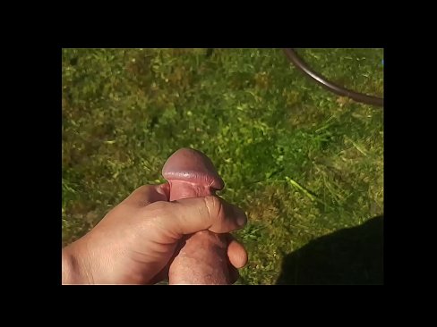❤️ Hot hottie får den rosa fitten hennes knullet og kommer med en sprut i en sommerhage ❌ Porno på porno no.dreamlandpassionjourney.ru ️❤