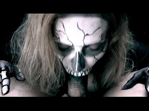 ❤️ Demon jente suger kuk med sin svarte munn og svelger cum. ❌ Porno på porno no.dreamlandpassionjourney.ru ️❤