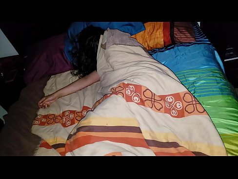 ❤️ Stesønn skjelter ut sin unge stemor mens hun sover. ❌ Porno på porno no.dreamlandpassionjourney.ru ️❤